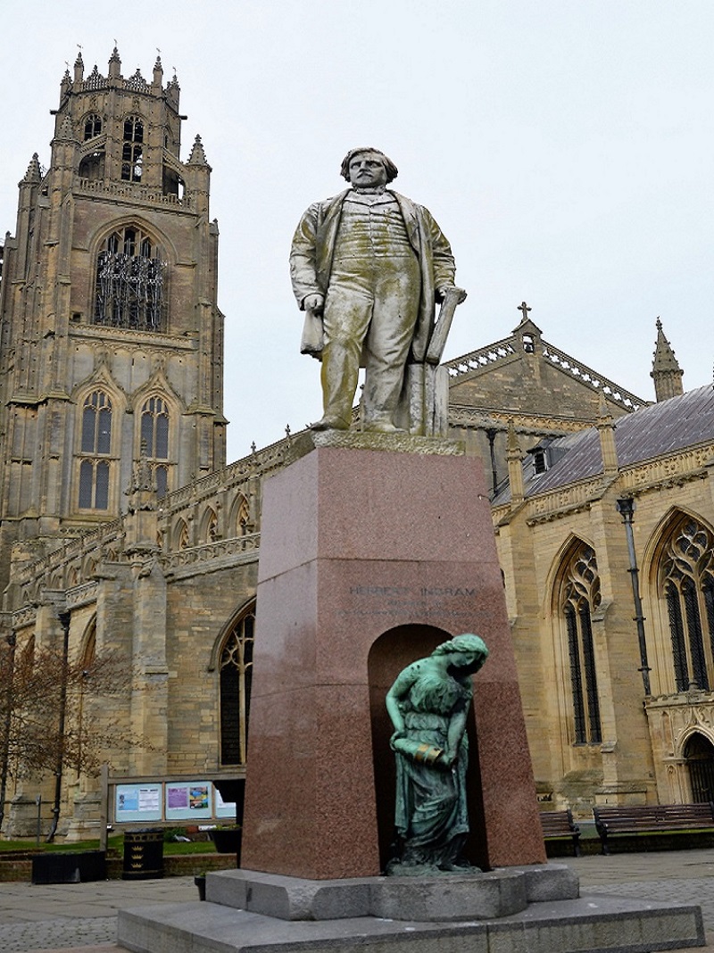 Herbert Ingram's statue with figure of the water carrier within its plinth.